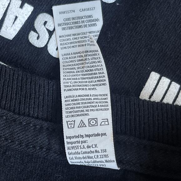 Beyoncé Shirt Mens Small Black The Formation World Tour Concert Dates Tee - Picture 6 of 10